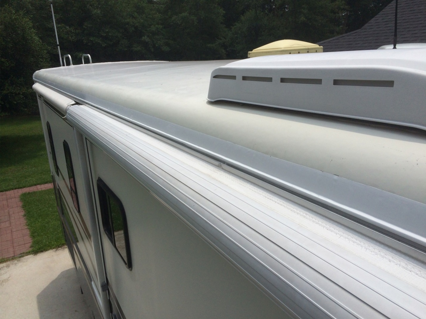 completed eternabond rv roof repair
